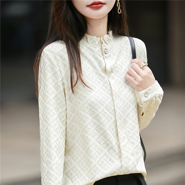 2025年秋季双色木耳边长袖时尚百搭通勤简约休闲，女装针织衫/毛衣，朝贺羊绒