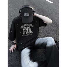 黑色