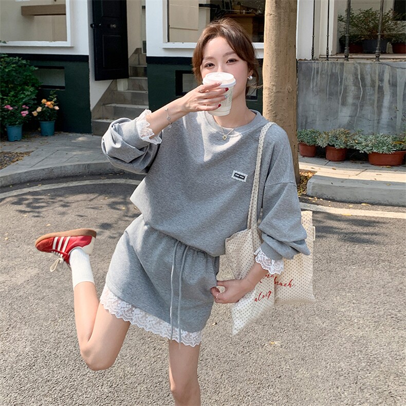 灰色蕾丝拼接卫衣套装裙女2025春季新款韩系减龄超火半身裙两件套,女装套装/套裙,2C098