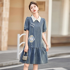 2024年夏季休闲/淑女新款女装新中式刺绣牛仔连衣裙，女装连衣裙，靓星雨