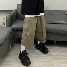 卡其色