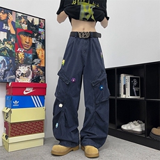 藏青色