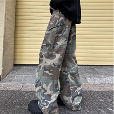 军绿色