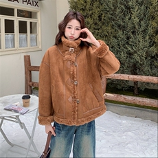 有货三颗扣皮毛一体外套2C090-8979-P215-K328，女装棉衣/棉服，2C090