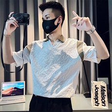 白色