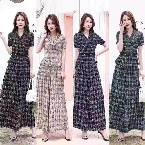 夏季新款连衣裙，女装连衣裙，金姿丹