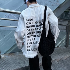 白色