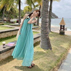 蓝色挂脖无袖连衣裙女2025夏新款海边度假风宽松显瘦绝美气质长裙，女装套装/套裙，2C279