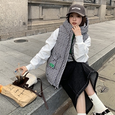 现货冬装羽绒服马甲，女装羽绒服，菡迪欧娜
