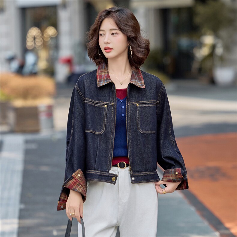 2025秋季新款现货港风复古拼接领设计潮流个性百搭时尚牛仔外套，女装牛仔外套，慕依路