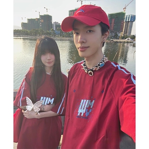 抖音得物高品质二开240克宽松纯棉美式潮牌三条杠织带短袖T恤图片