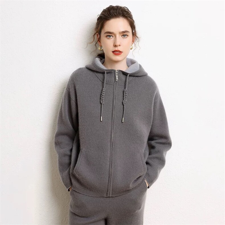 毛衣女2025新款宽松外穿慵懒风时尚毛衫内搭加厚上衣打底衫女，女装针织衫/毛衣，美够羊绒