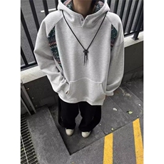 复古撞色拼接圆领套头卫衣男女潮牌宽松情侣上衣513AWY2521P38，男装卫衣，星座513A