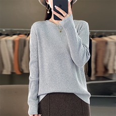 灰色