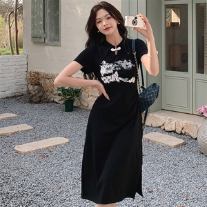 新中式风盘扣印花黑色连衣裙2025夏季新款气质显瘦裙子网红款图片
