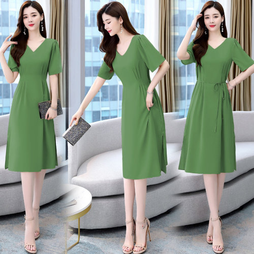 轻熟风流行连衣裙2021夏装新款女装气质休闲收腰显瘦中长款裙子潮，女装连衣裙，丽美静依