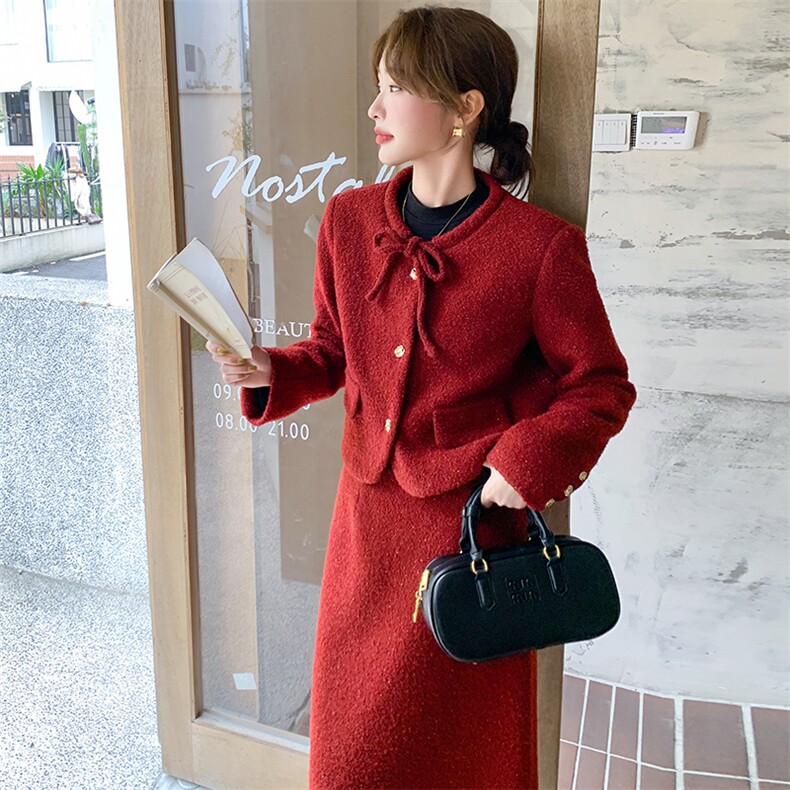 羽绒服两件套2024年冬季新款高级感纯色短外套配半身裙套装女,女装套装/套裙,霓裳依族