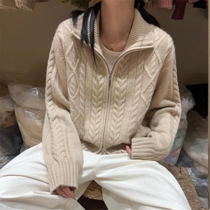 2025年秋季新款百搭女士高领拉链麻花提花三估加厚保暖双头拉链图片