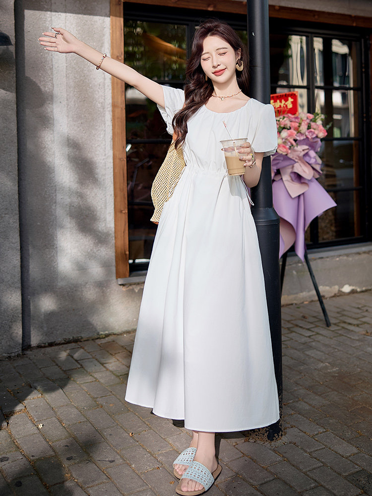 大方得体高级感不撞款白色连衣裙女2025新款遮肚子巨好看的长裙子,女装连衣裙,梦懿尔