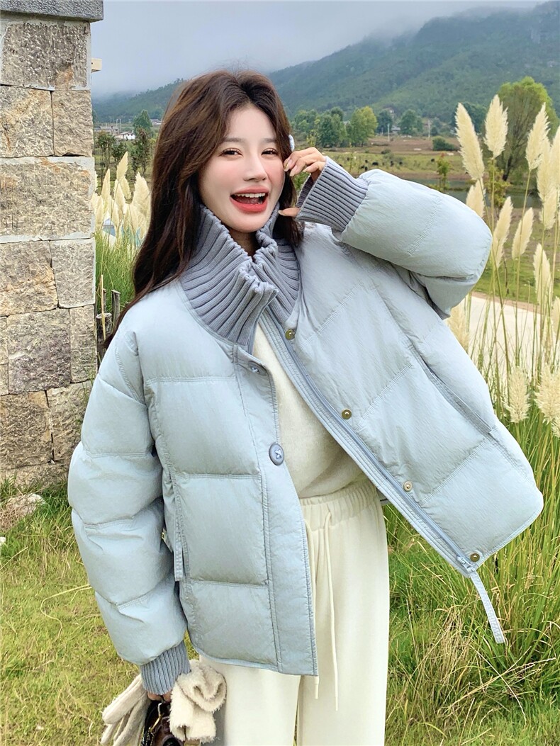 超好看蓝色针织拼接立领短款羽绒服女2025冬韩系甜美90白鸭绒外套,女装羽绒服,慧尚依恋