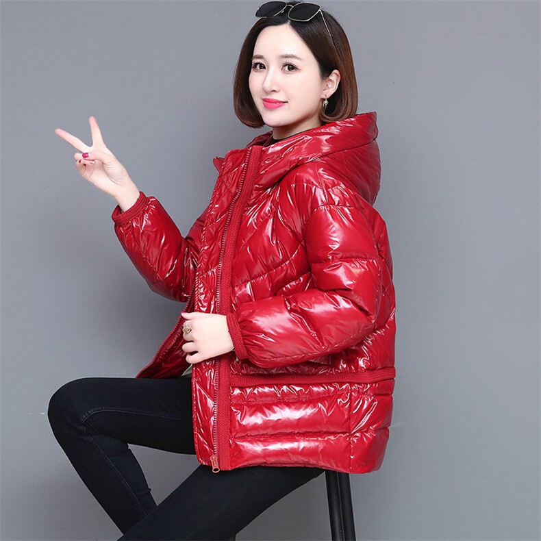 2020冬装新款韩版时尚百搭温暖舒适羽绒服图片