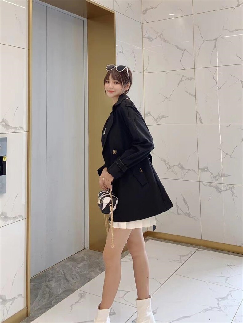 现货风衣外套三色三码，女装风衣，艾涵o