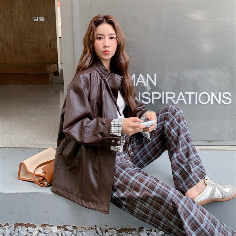 复古美式穿搭皮夹克上衣套装女春秋超火好看高级感格子长裤两件套,女装皮衣,2C209