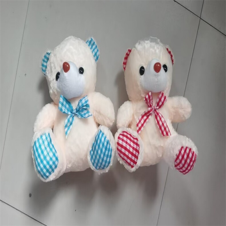 丝带熊，玉文毛绒玩具