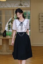 面料撞色刺绣设计清新脱俗一套正体优雅又温柔，其它，忆思妤