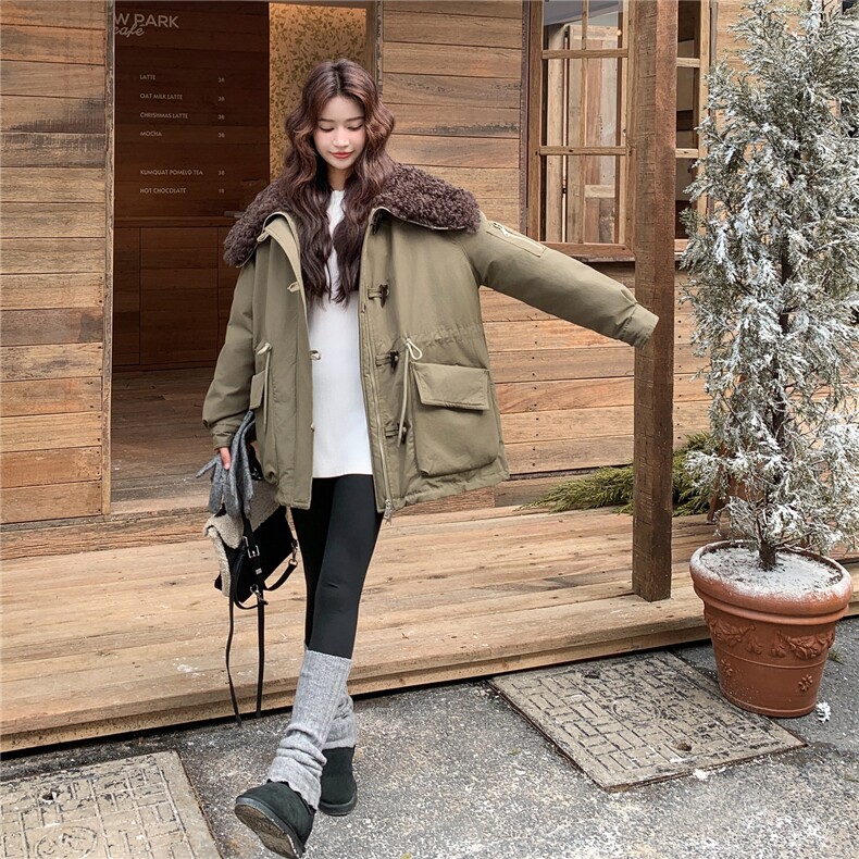 羊羔毛大翻领派克服女2025冬白鸭绒韩版宽松加厚保暖牛角扣羽绒服,女装羽绒服,慧尚依恋