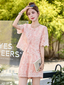 短裤套装女2025新款小个子夏日绝美穿搭巨好看的蕾丝花边两件套图片