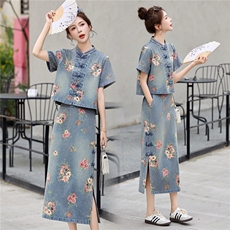 现货主推2026年夏季新款女时尚复古印花轻薄牛仔新中式两件套裙，女装套装/套裙，关键词