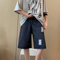 黑色