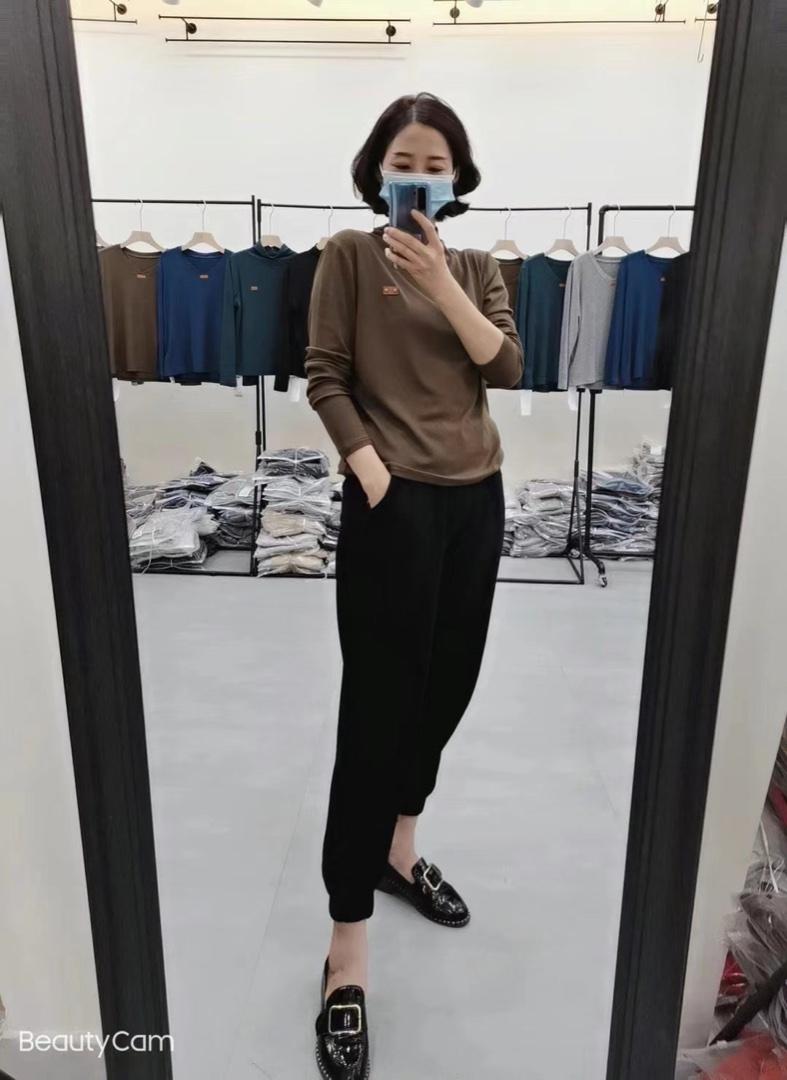 【现货】彩色坑条打底衫+卫裤套装,女装休闲裤,依鼎衣典
