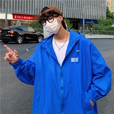蓝色