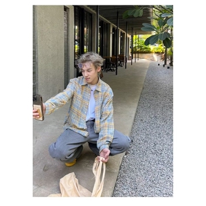 青少年标准雀斑男装磨毛格纹长袖衬衫翻领潮流新款潮格子春季日系图片