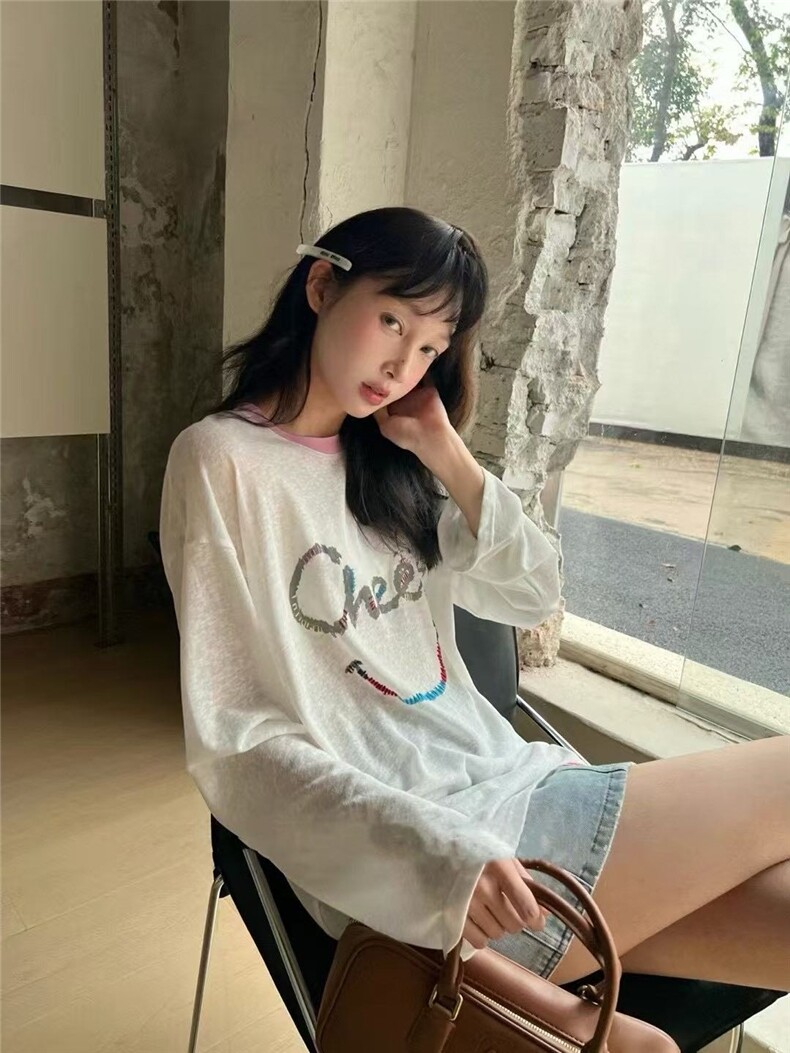2025重工刺绣Kitty笑脸防晒麻感棉T,女装T恤,湘姗