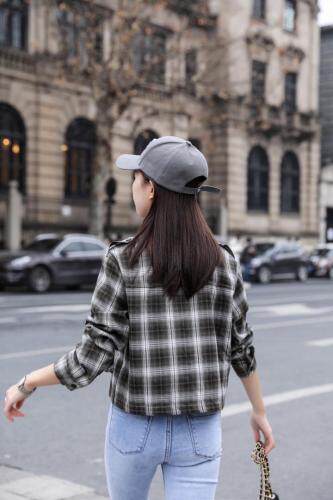 格子衬衫小外套，女装衬衫，百变诱惑