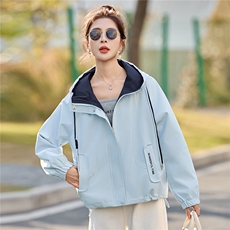 现货！现货！2026年春秋新款时尚减龄休闲风短款外套女，女装短外套，以桐