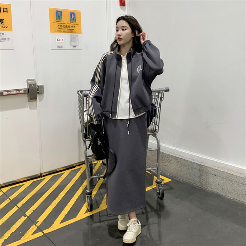 灰色休闲运动卫衣女2025春秋季新款韩系减龄显瘦半身裙,女装西装,一九零