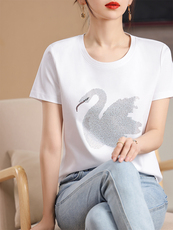 2025年新款烫钻卡通动物图案丝光棉短袖女纯棉T恤宽松夏季圆领t恤，女装T恤，元素羊绒