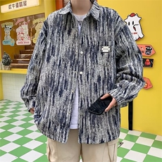 蓝色
