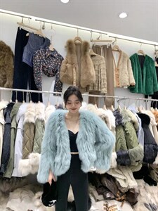 冬季新款编织雪绒狐皮草外套图片