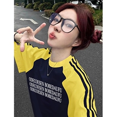 黄袖拼藏青