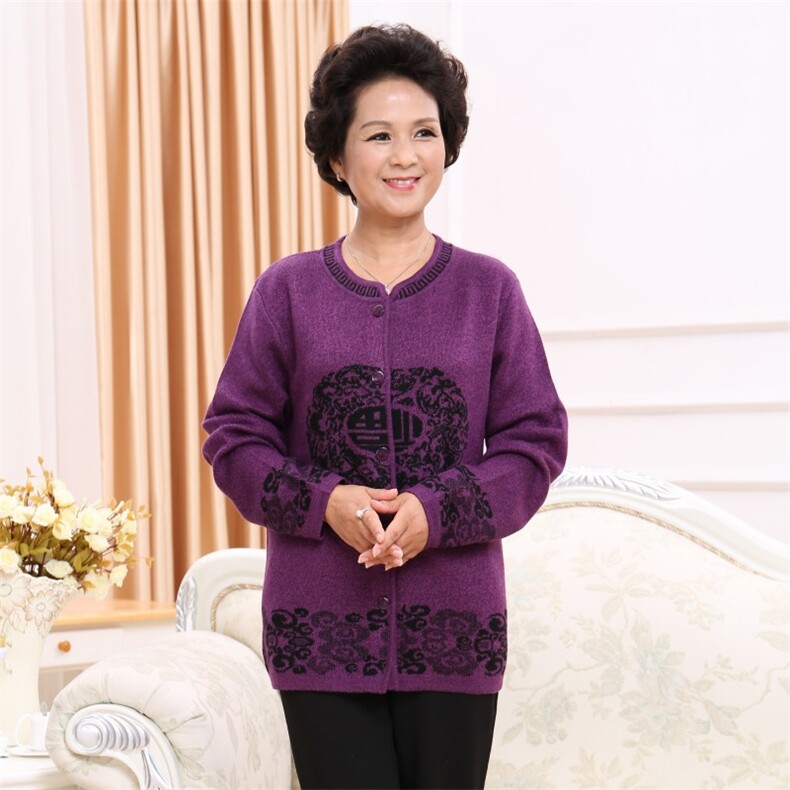 中老年人唐装女士福字本命年红色毛衣妈妈装羊毛衫加厚毛衣大码，女装中老年女装，亚东羊绒制品