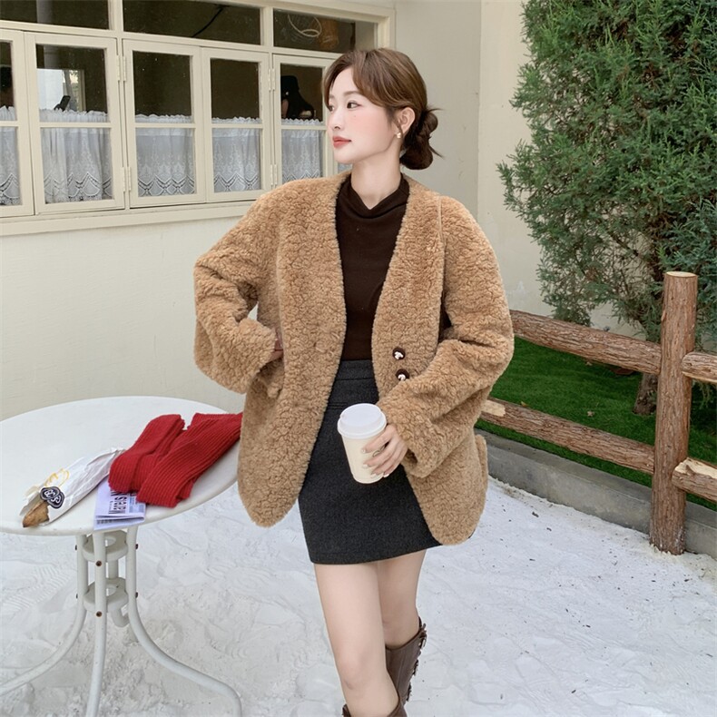 209-3285-K180-K258咖色复古皮毛一体外套2025年冬季,女装短外套,韩蜜菓