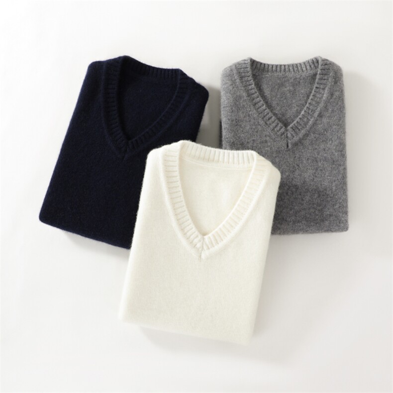 35%羊绒秋冬季新款舒适时尚百搭纯色V领羊绒衫马甲，童装马甲，圣极绒童装