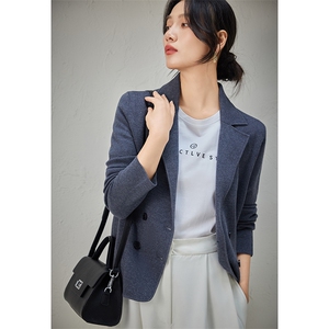 春秋新款翻领精纺羊毛针织开衫女宽松西服小外套短款双排扣西装潮,女士蓝色牛仔裤搭配颜色裤子图片