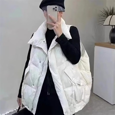 米白色