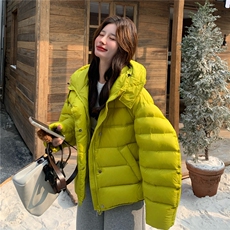 2025冬季新款绿色排骨花苞帽羽绒服外套90绒2C375-2535-P335-K508，女装羽绒服，2C375